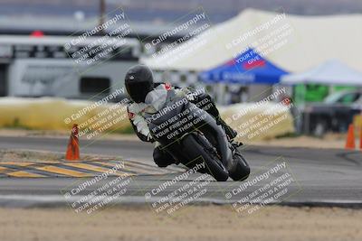 media/Jan-15-2023-SoCal Trackdays (Sun) [[c1237a034a]]/Turn 2 Set 2 (1155am)/